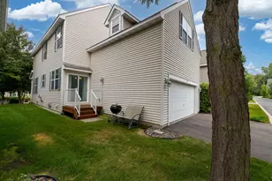 9767 Gable Dr, Eden Prairie, MN 55347 - Photo 34
