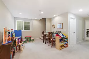 9767 Gable Dr, Eden Prairie, MN 55347 - Photo 26