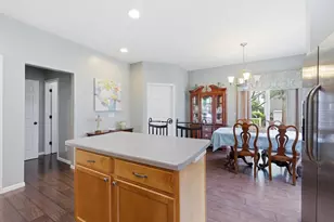 9767 Gable Dr, Eden Prairie, MN 55347 - Photo 8
