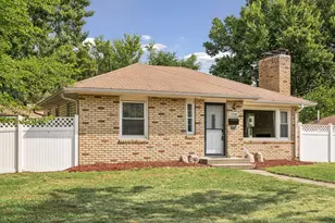 5340 46th Ave N, Robbinsdale, MN 55422 - Photo 1