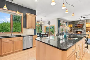 1084 Parkview Ln, Victoria, MN 55386 - Photo 8