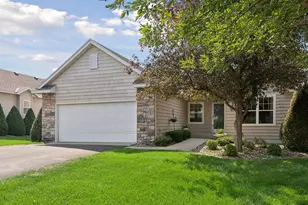 2007 14th St NE, Faribault, MN 55021 - Photo 6