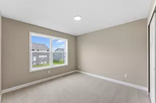 18623 Hythe Ln, Lakeville, MN 55044 - Photo 14