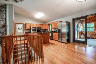 905 Johanna Ave, Willmar, MN 56201 - Photo 6