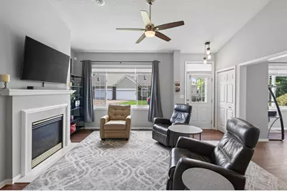 5815 Prairie Ridge Drive, Shoreview, MN 55126 - Photo 10