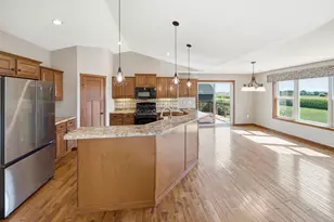 60722 254th Ave, Mantorville, MN 55955 - Photo 16