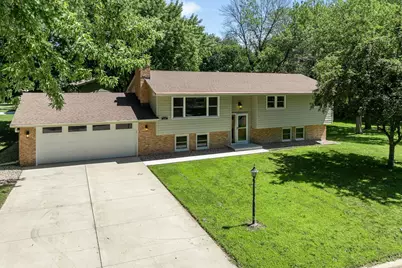 300 Viking Drive, Mankato, MN 56001 - Photo 2