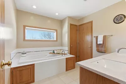 17892 Impala Path, Lakeville, MN 55044 - Photo 40