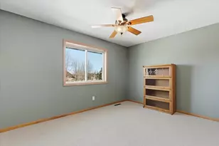 17892 Impala Path, Lakeville, MN 55044 - Photo 32