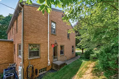 444 Lexington Parkway S #2, Saint Paul, MN 55105 - Photo 38