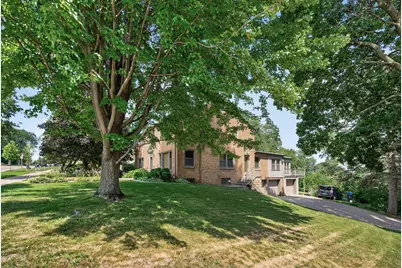 444 Lexington Parkway S #2, Saint Paul, MN 55105 - Photo 30