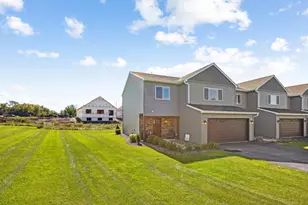 7757 Sterling Dr, Rockford, MN 55373 - Photo 2