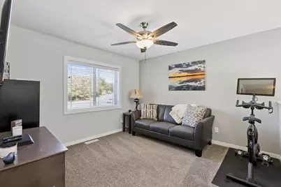 7757 Sterling Drive, Rockford, MN 55373 - Photo 14