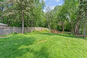 1752 Flandrau St, Maplewood, MN 55109 - Photo 48