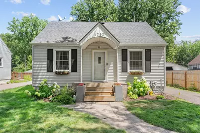 1752 Flandrau Street, Maplewood, MN 55109 - Photo 1