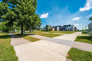905 Woodlawn Ave, Saint Paul, MN 55116 - Photo 34