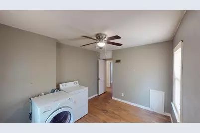 2907 South Avenue, La Crosse, WI 54601 - Photo 18