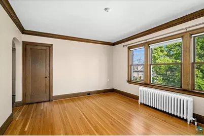 1529 E 5th Street, Duluth, MN 55812 - Photo 10