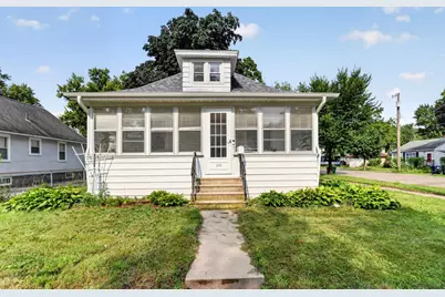 235 10th Avenue NE, Rochester, MN 55906 - Photo 1