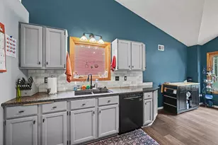 240 Woodridge Ln, Circle Pines, MN 55014 - Photo 12