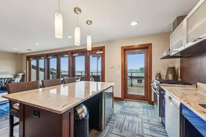 875 Lake Street N #212, Wayzata, MN 55391 - Photo 58