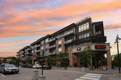 875 Lake Street N #212, Wayzata, MN 55391 - Photo 86