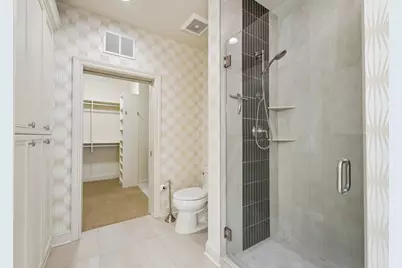 875 Lake Street N #212, Wayzata, MN 55391 - Photo 32