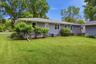 520 2nd St E, Hector, MN 55342 - Photo 22
