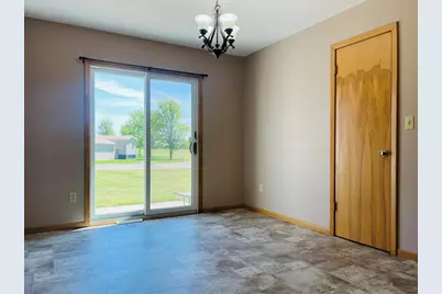 610 E 2nd Street, Graceville, MN 56240 - Photo 12