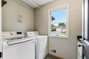 1219 15th St SE, Forest Lake, MN 55025 - Photo 14