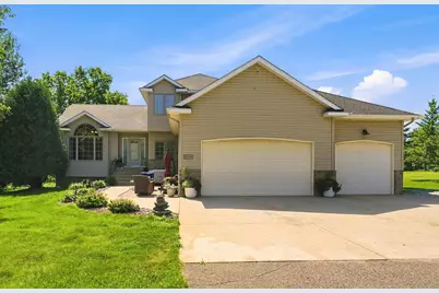 29528 139th Street NW, Princeton, MN 55371 - Photo 1