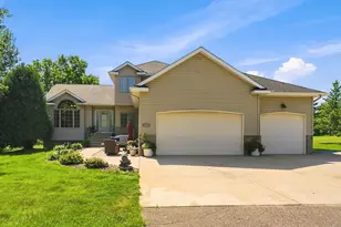 29528 139th St NW, Princeton, MN 55371 - Photo 1