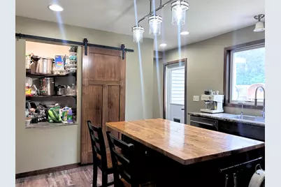 670 W 1st Street S, Cottonwood, MN 56229 - Photo 2