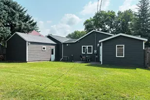 670 W 1st Street S, Cottonwood, MN 56229 - Photo 32