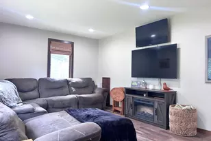 670 W 1st Street S, Cottonwood, MN 56229 - Photo 16