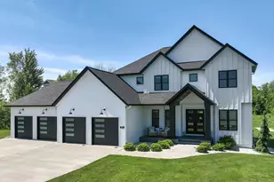S8908 Chestnut Rd, Eau Claire, WI 54701 - Photo 2