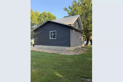 194 40th Avenue, Hills, MN 56138 - Photo 24