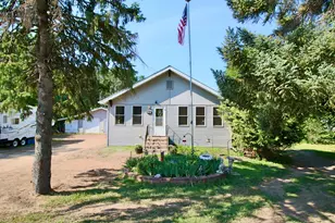 640 Superior Ave, Crosby, MN 56441 - Photo 1