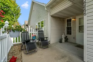 6866 Blackhawk Trail, Inver Grove Heights, MN 55077 - Photo 4