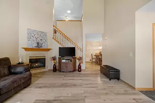 6866 Blackhawk Trail, Inver Grove Heights, MN 55077 - Photo 8