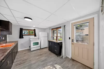 556 W 5th Street, Winona, MN 55987 - Photo 14