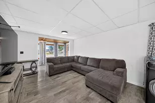556 W 5th St, Winona, MN 55987 - Photo 10