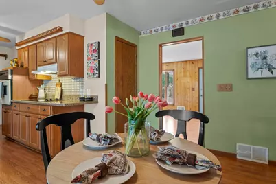 2121 Radatz Avenue, Maplewood, MN 55109 - Photo 12