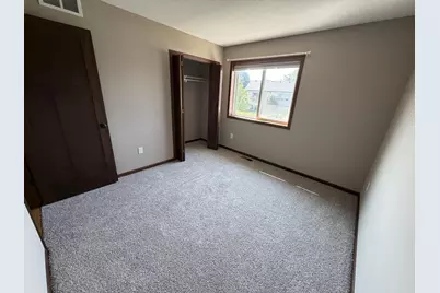 2401 Foxtail Lane, Faribault, MN 55021 - Photo 18