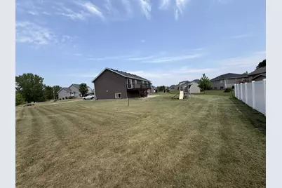 2401 Foxtail Lane, Faribault, MN 55021 - Photo 4