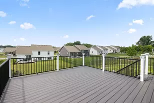 18085 Heirloom Ct, Lakeville, MN 55044 - Photo 32