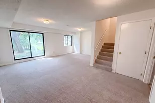 201 Bridlewood Dr, Saint Paul, MN 55119 - Photo 24