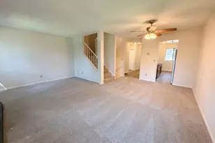 201 Bridlewood Dr, Saint Paul, MN 55119 - Photo 8
