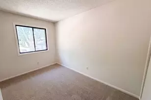 201 Bridlewood Dr, Saint Paul, MN 55119 - Photo 20