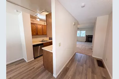 201 Bridlewood Drive, Saint Paul, MN 55119 - Photo 6